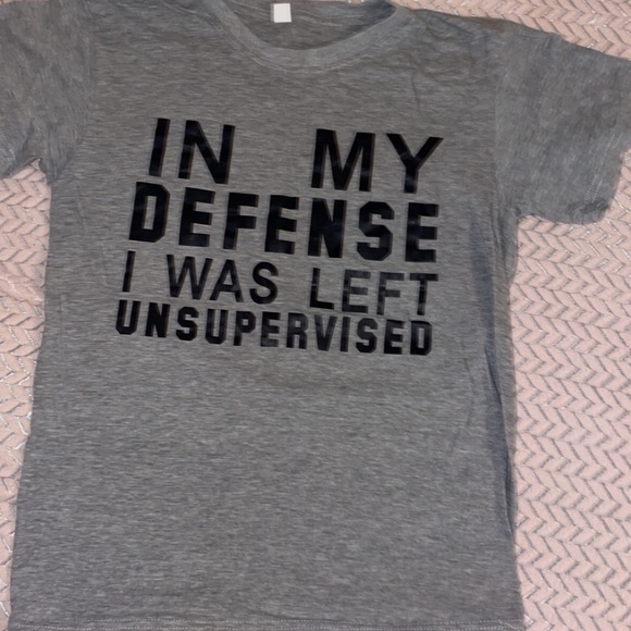 Gray tee - Picture 1 of 1